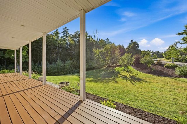 106 Wellington Lane, Loudon, NH 03307
