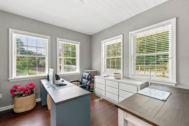 106 Wellington Lane, Loudon, NH 03307