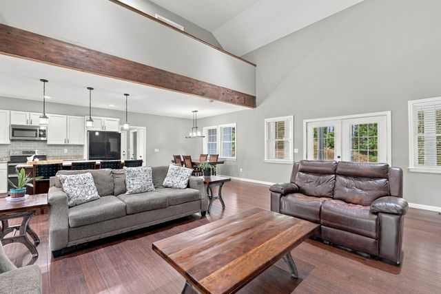 106 Wellington Lane, Loudon, NH 03307