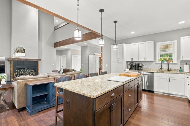 106 Wellington Lane, Loudon, NH 03307