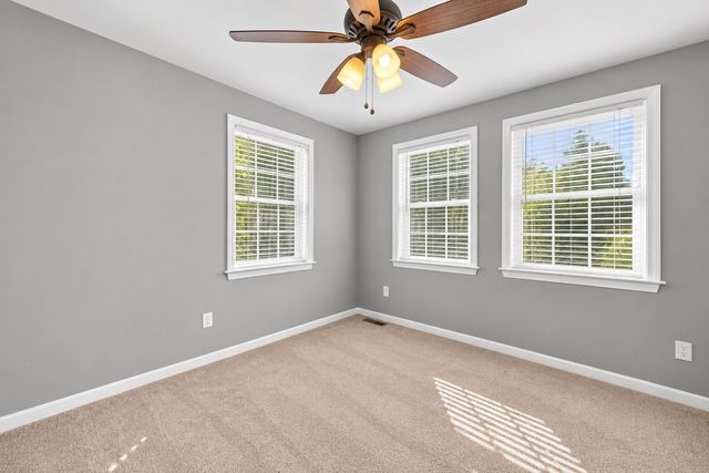 106 Wellington Lane, Loudon, NH 03307
