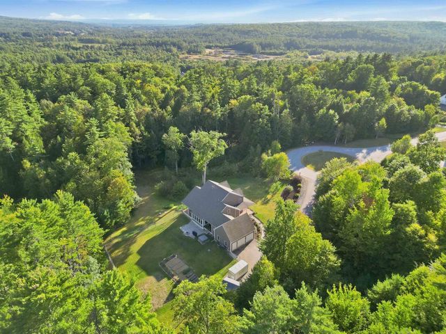 106 Wellington Lane, Loudon, NH 03307