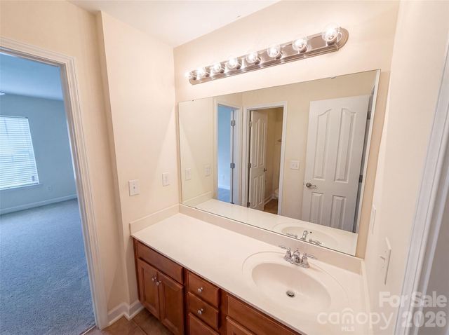 1139 Donelea Lane NW, Concord, NC 28027