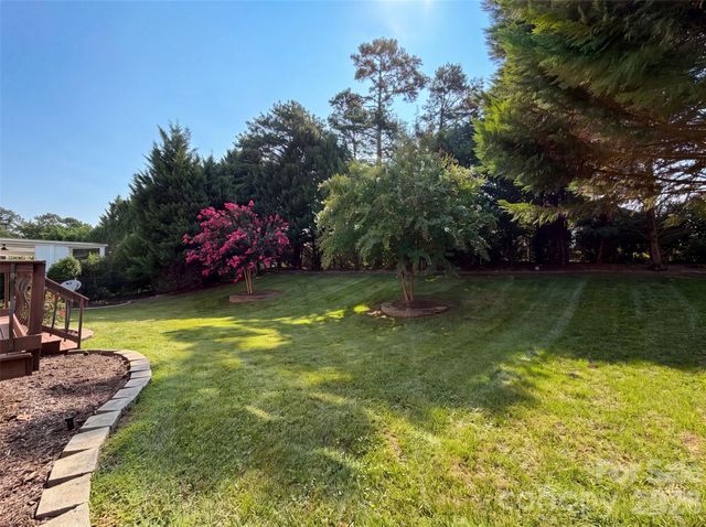 1139 Donelea Lane NW, Concord, NC 28027