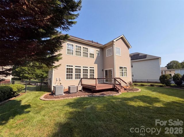 1139 Donelea Lane NW, Concord, NC 28027