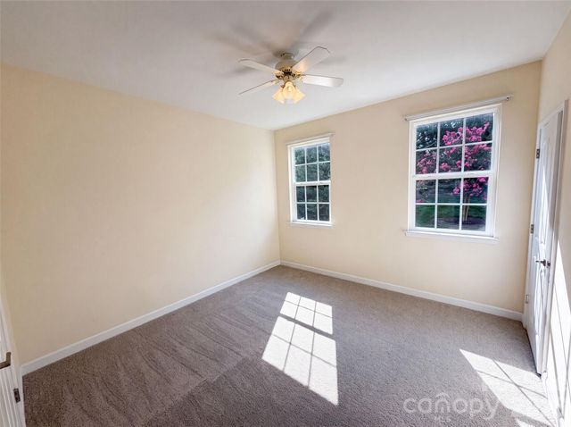 1139 Donelea Lane NW, Concord, NC 28027