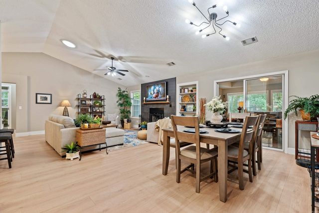 8 Letero Lane, Hot Springs Village, AR 71909