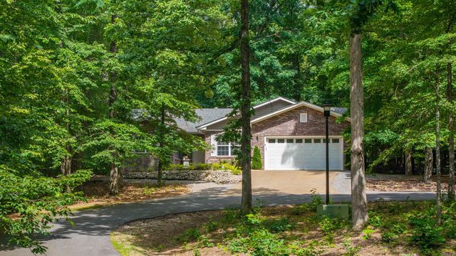 8 Letero Lane, Hot Springs Village, AR 71909