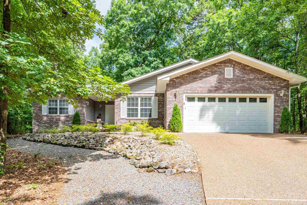 8 Letero Lane, Hot Springs Village, AR 71909