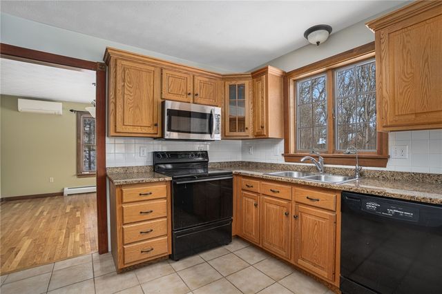 143 Ross Hill Road, Charlestown, RI 02813