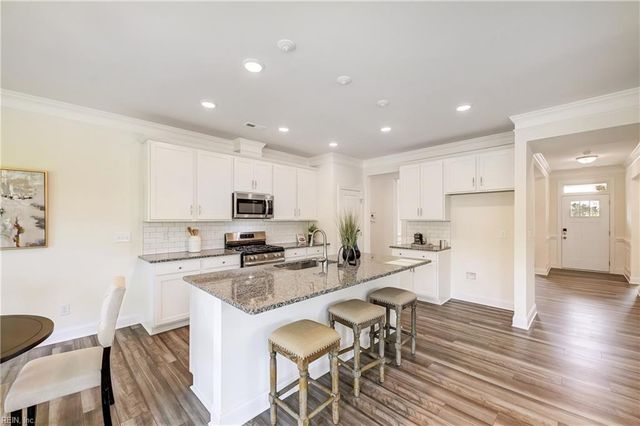 12348 Ava LN, Windsor, VA 23487