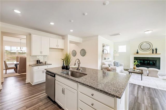 12348 Ava LN, Windsor, VA 23487