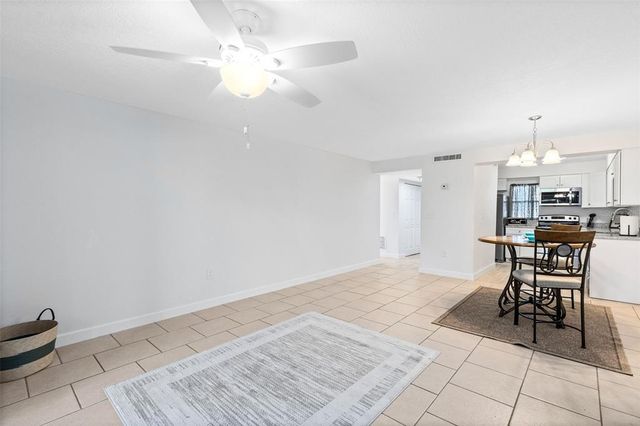 1806 AMBERLY AVENUE F46, Orlando, FL 32822