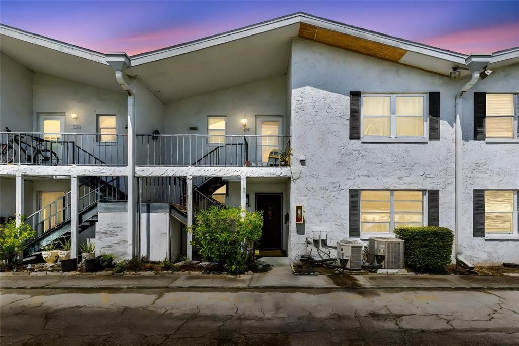 1806 AMBERLY AVENUE F46, Orlando, FL 32822