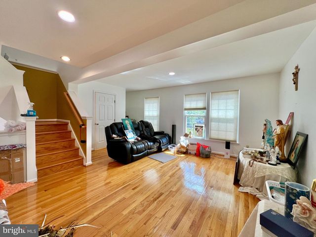 14158 DARKWOOD CIR, Centreville, VA 20121