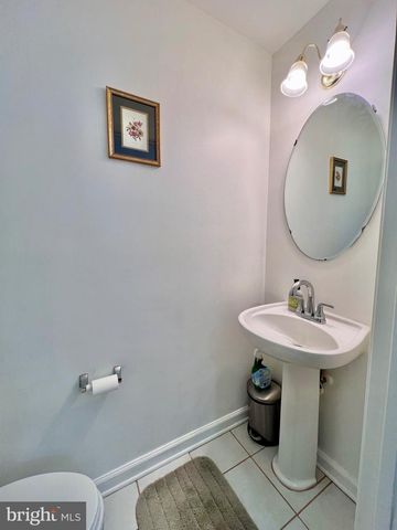 14158 DARKWOOD CIR, Centreville, VA 20121