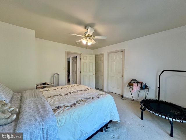 14158 DARKWOOD CIR, Centreville, VA 20121