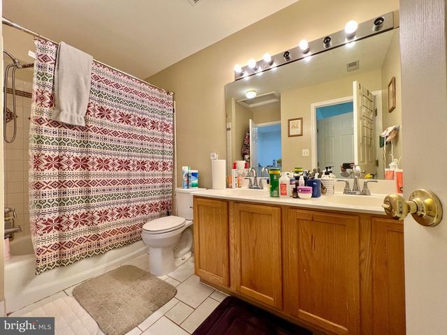 14158 DARKWOOD CIR, Centreville, VA 20121
