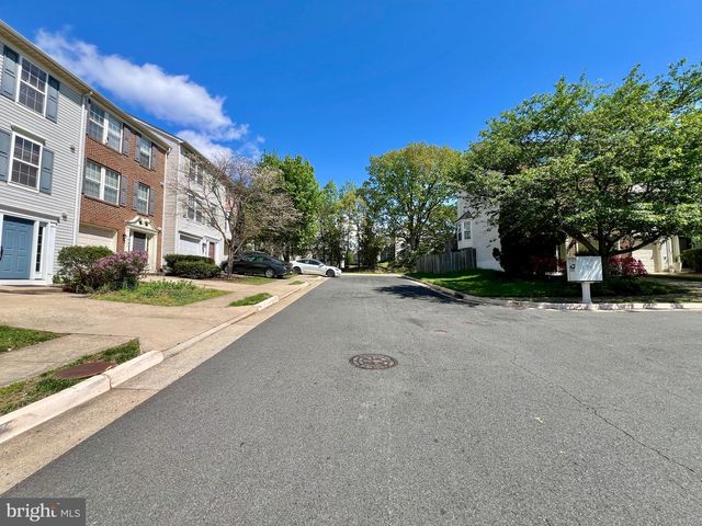 14158 DARKWOOD CIR, Centreville, VA 20121
