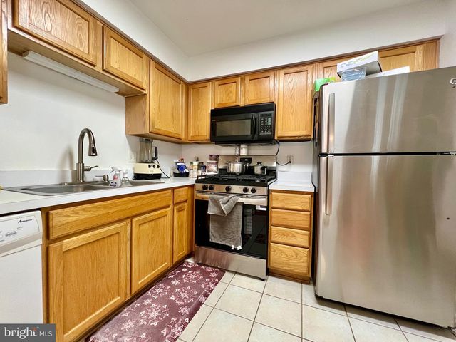 14158 DARKWOOD CIR, Centreville, VA 20121