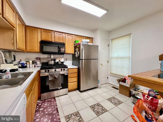 14158 DARKWOOD CIR, Centreville, VA 20121