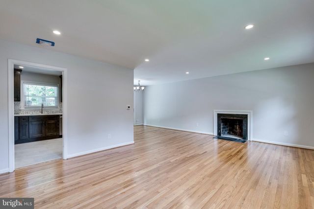 9808 BRIXTON LN, Bethesda, MD 20817