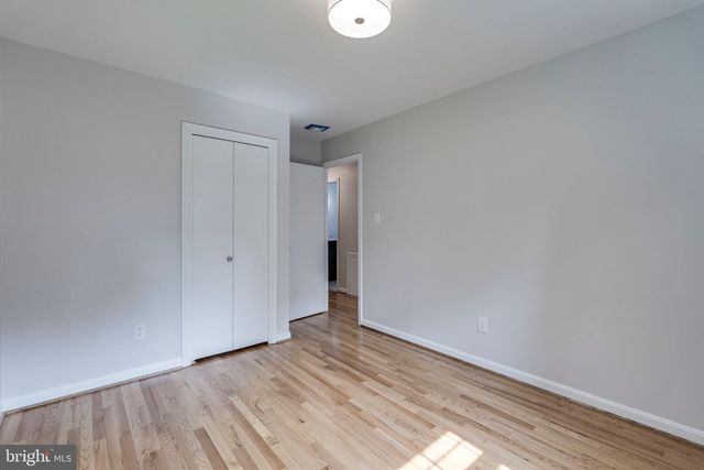 9808 BRIXTON LN, Bethesda, MD 20817