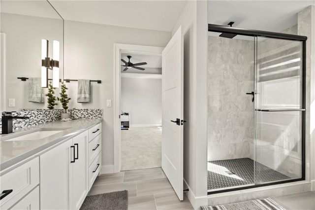 11201 W 169th Street, Overland Park, KS 66221