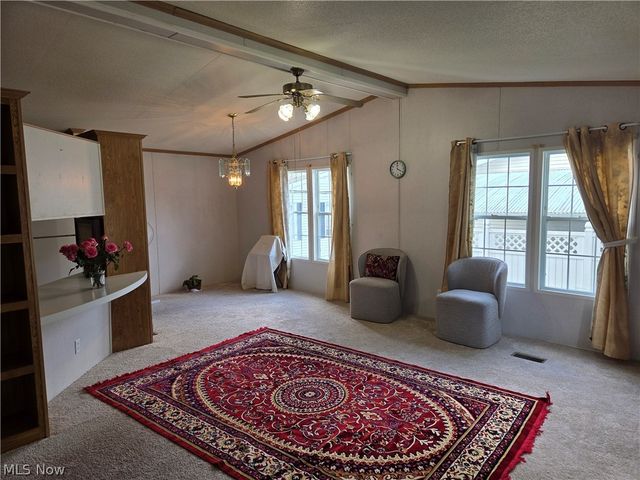 8 Maple Drive, Olmsted Twp, OH 44138