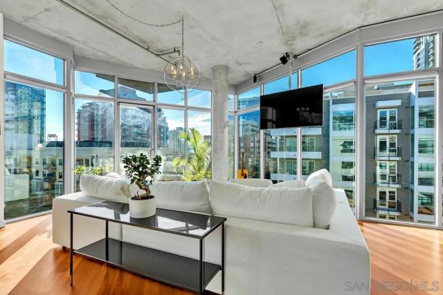 1050 Island 612, San Diego, CA 92101