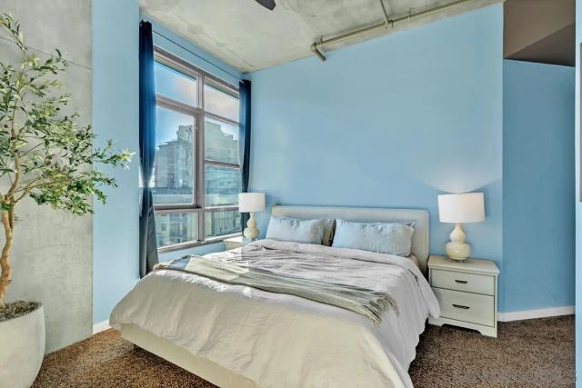 1050 Island 612, San Diego, CA 92101