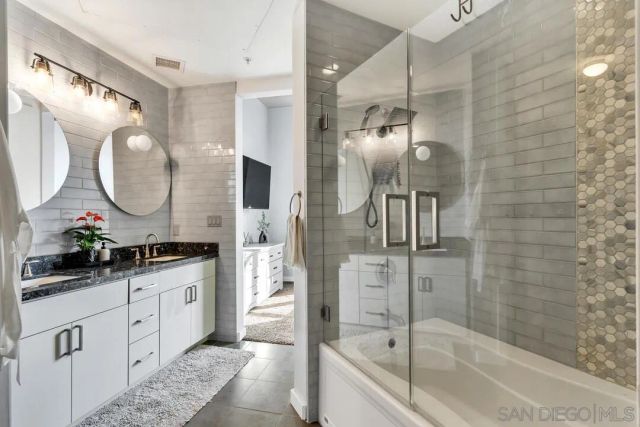 1050 Island 612, San Diego, CA 92101