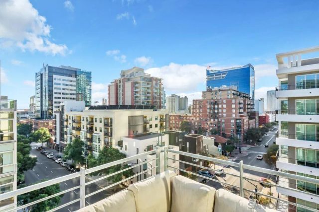 1050 Island 612, San Diego, CA 92101