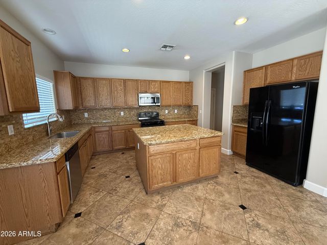 2208 N 93RD Lane, Phoenix, AZ 85037