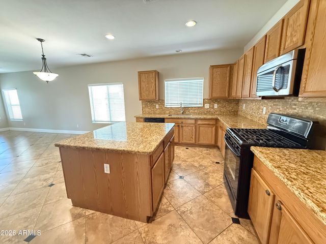 2208 N 93RD Lane, Phoenix, AZ 85037