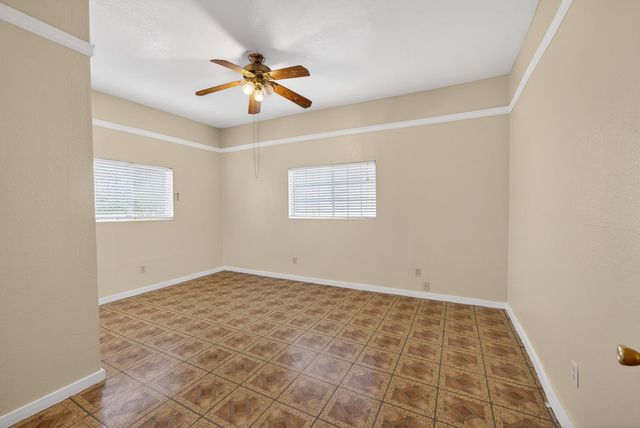 226 W Clay St, Stockton, CA 95206