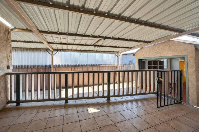 226 W Clay St, Stockton, CA 95206