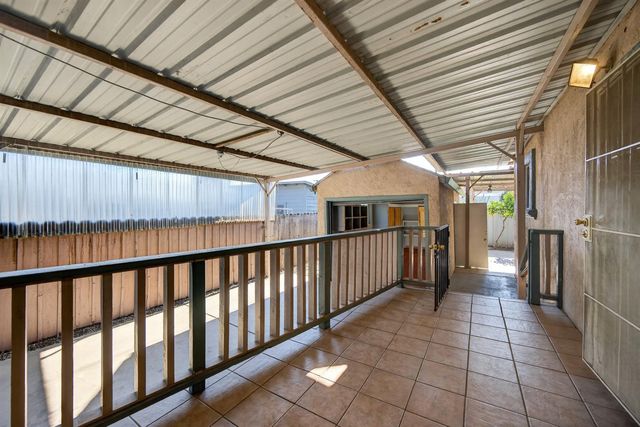 226 W Clay St, Stockton, CA 95206