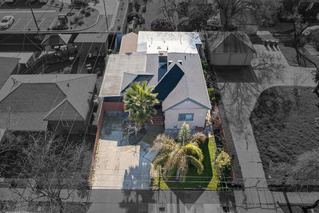 226 W Clay St, Stockton, CA 95206