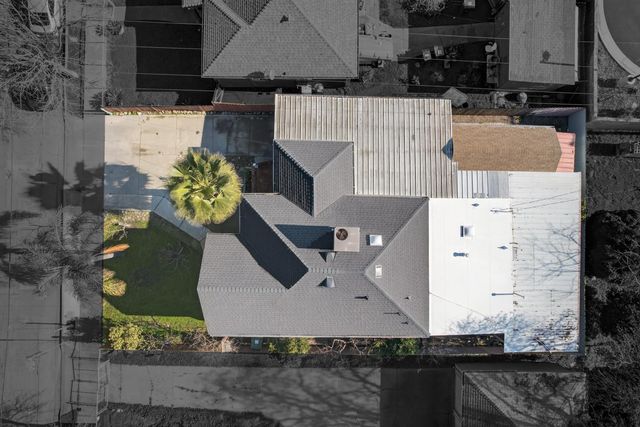 226 W Clay St, Stockton, CA 95206