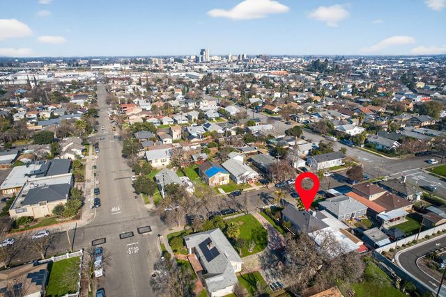 226 W Clay St, Stockton, CA 95206