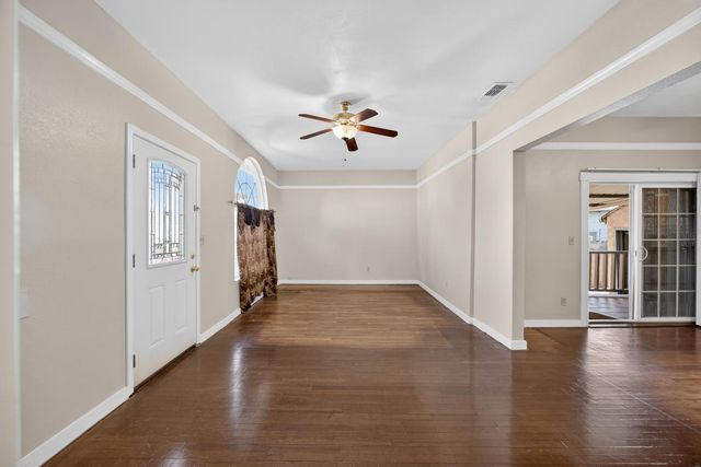 226 W Clay St, Stockton, CA 95206