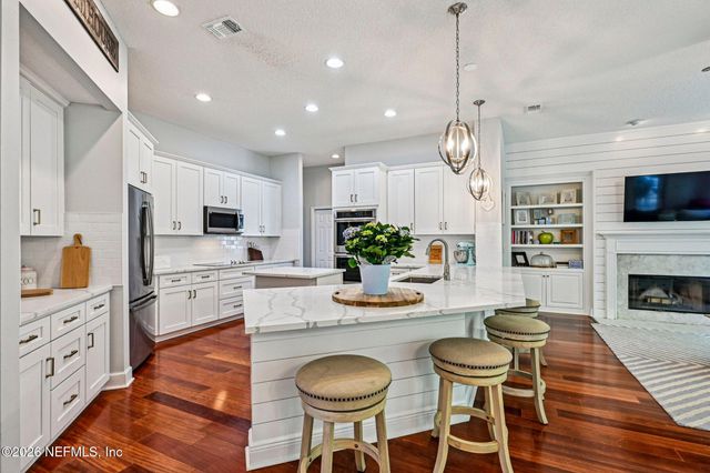 375 S MILL VIEW Way, Ponte Vedra Beach, FL 32082