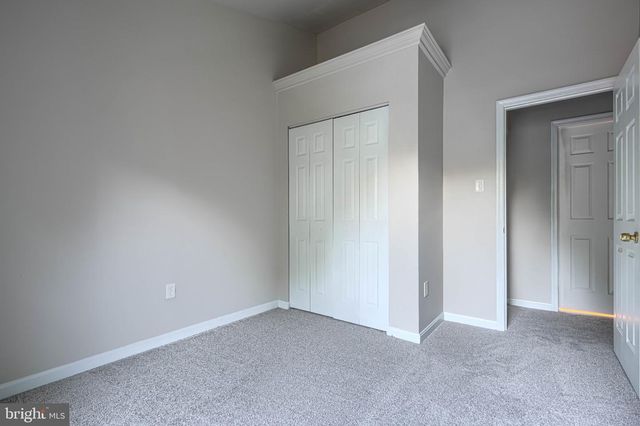 10 THE STRAND, Sparks, MD 21152