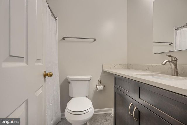 10 THE STRAND, Sparks, MD 21152