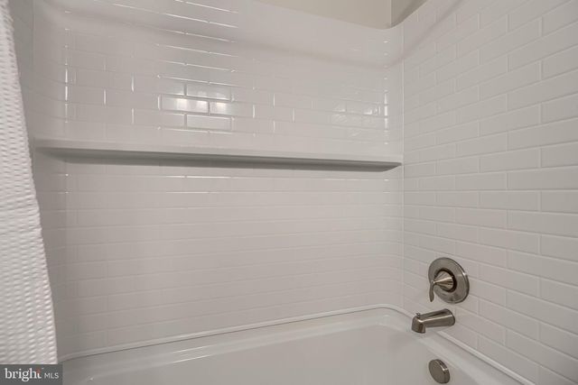 10 THE STRAND, Sparks, MD 21152