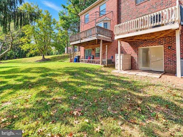 10 THE STRAND, Sparks, MD 21152