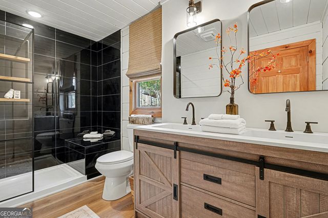 39 Joanna Court, Morganton, GA 30560