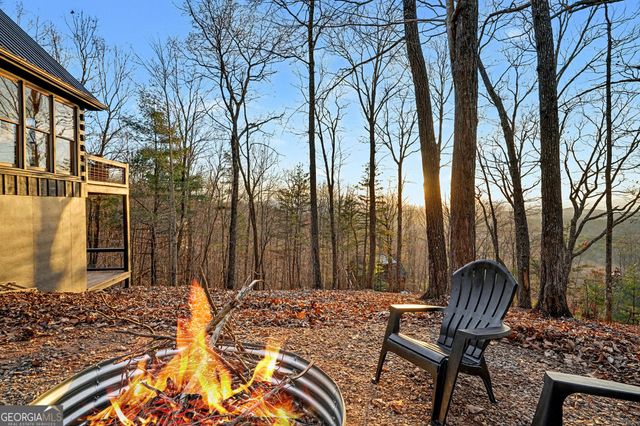 39 Joanna Court, Morganton, GA 30560