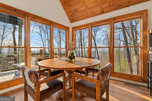 39 Joanna Court, Morganton, GA 30560